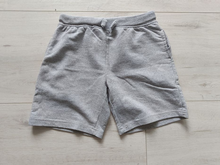 Krótkie spodenki chlopiece 122/128/134