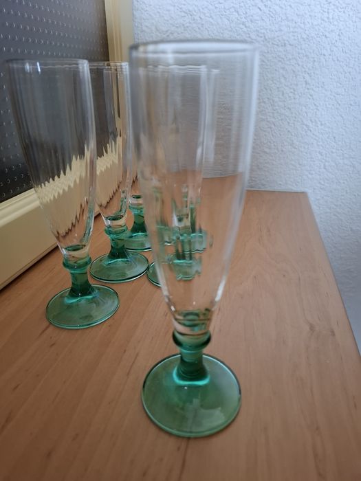 Zestaw 6 kieliszków do szampana