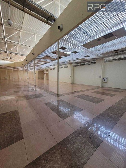 БЕЗ% оренда торгово-складського прим. 2330 м² ТЦ Глобал Північний міст