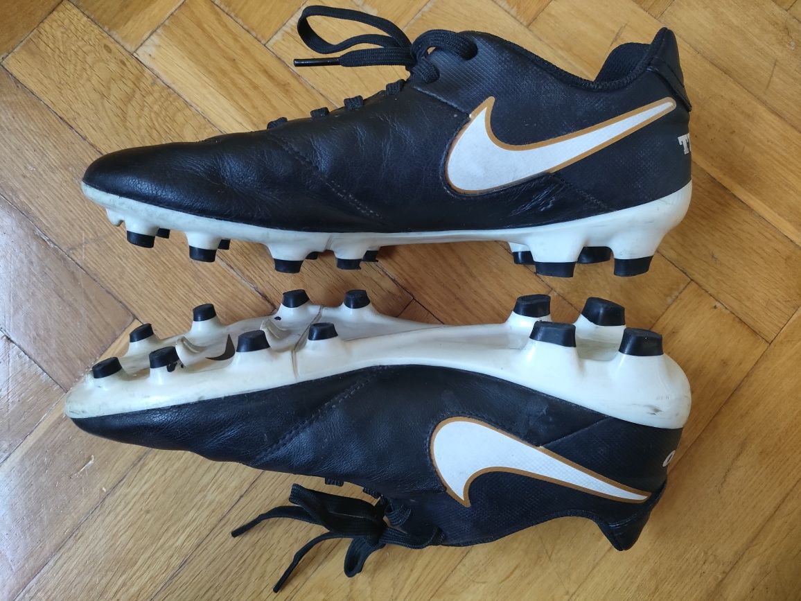 Korki Nike Tiempo