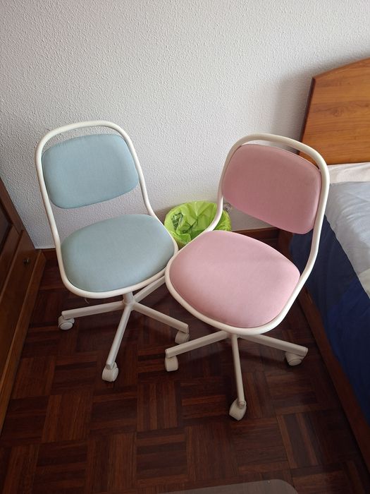 Cadeiras de secretária IKEA para criança