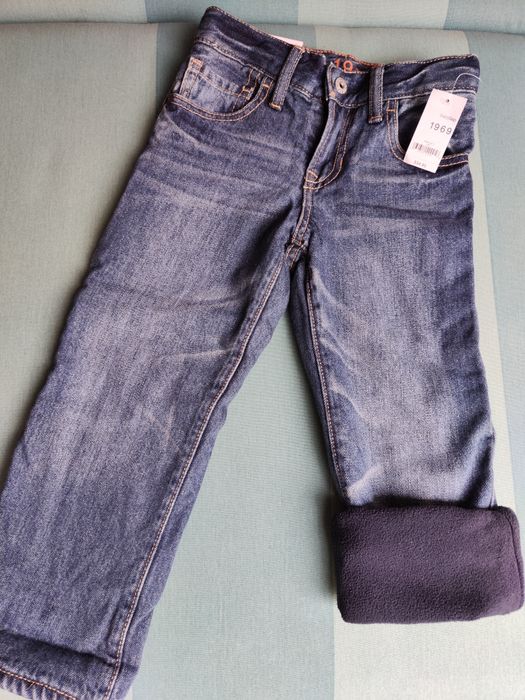 Calcas GAP, 4 anos, forradas em material polar, novas com etiiqueta