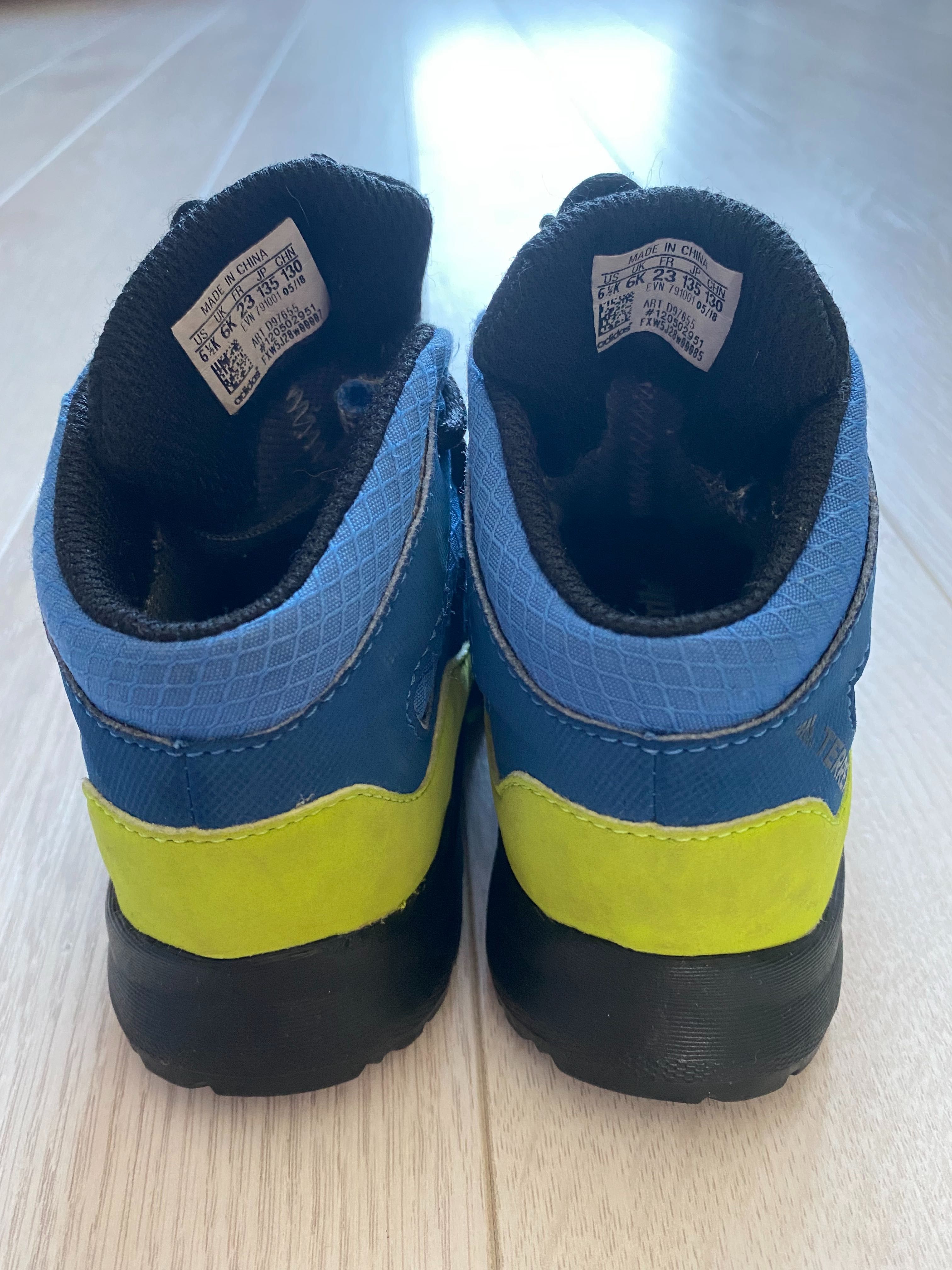 Buty zimowe chłopięce Adidas r.23