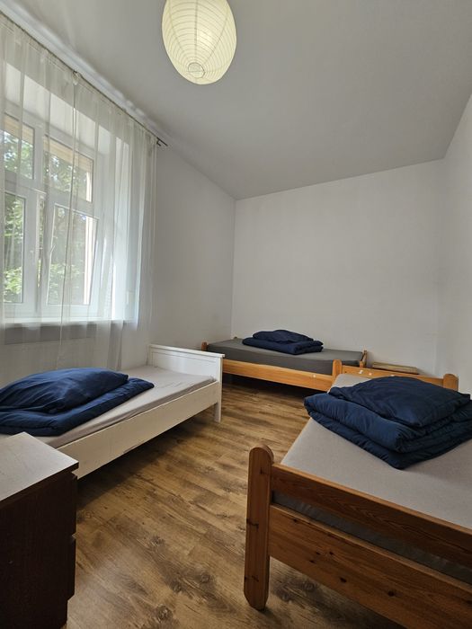 Apartament 3 pokoje z balkonem dla max 9 os. (na doby)