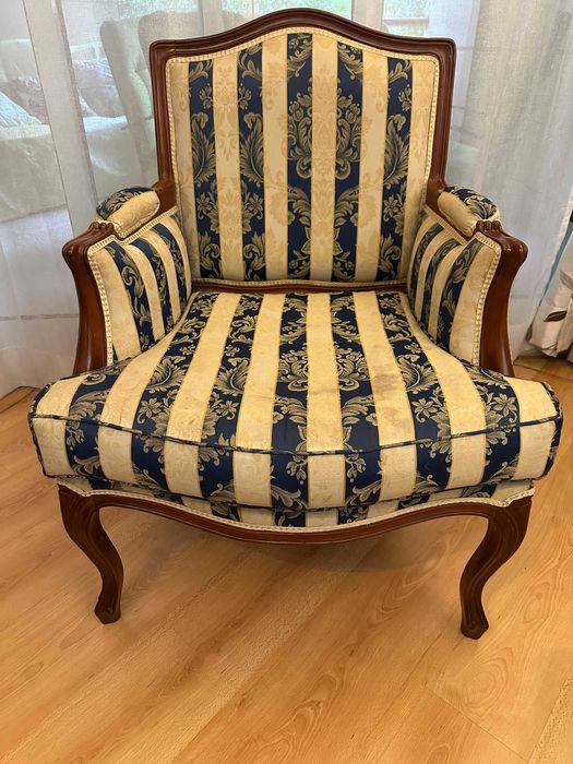 2 Cadeirões de Sala em Excelente Estado + Almofadas