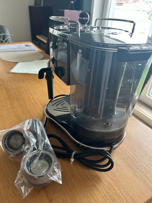 Delonghi ekspres do kawy