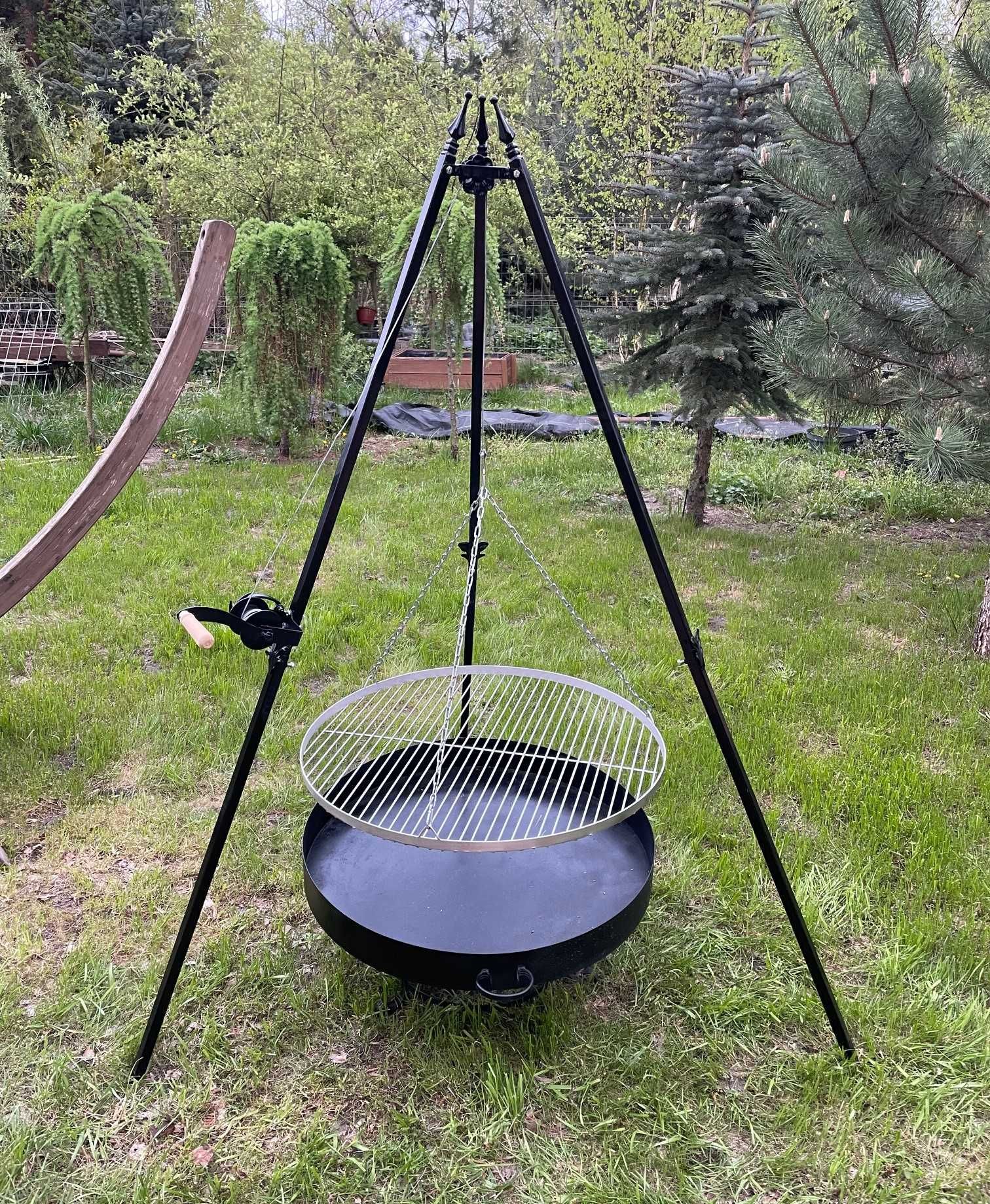 Duży grill 80 cm Kołowrotek Trójnóg Palenisko Ruszt Chromowany