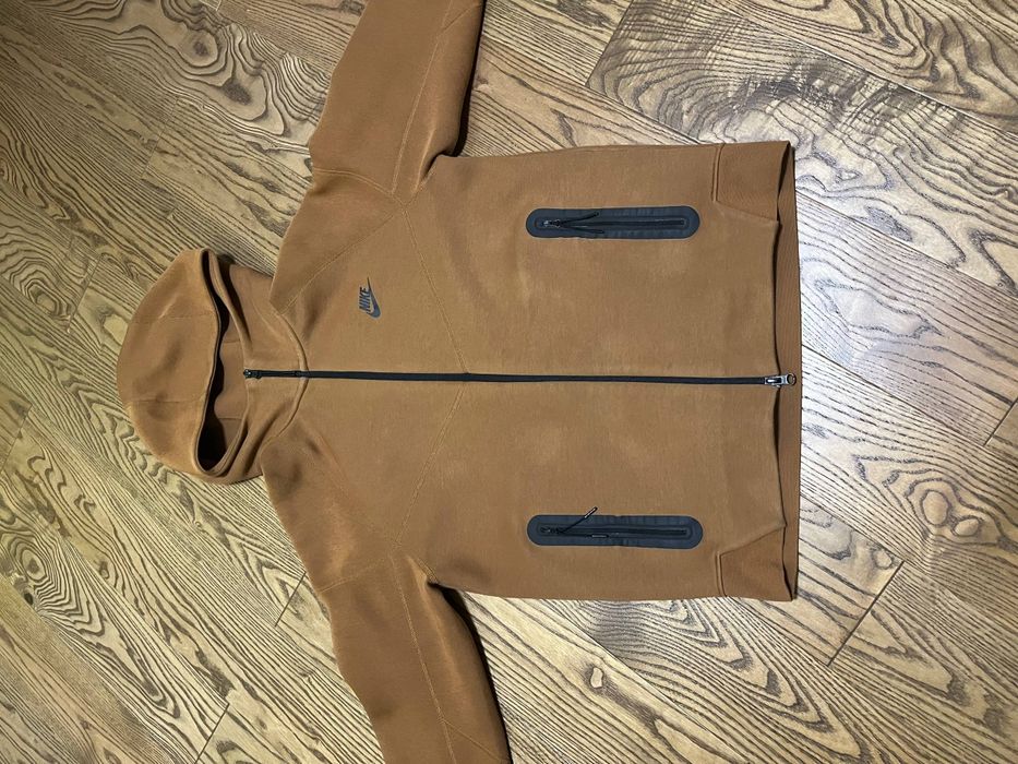 Nike tech fleece