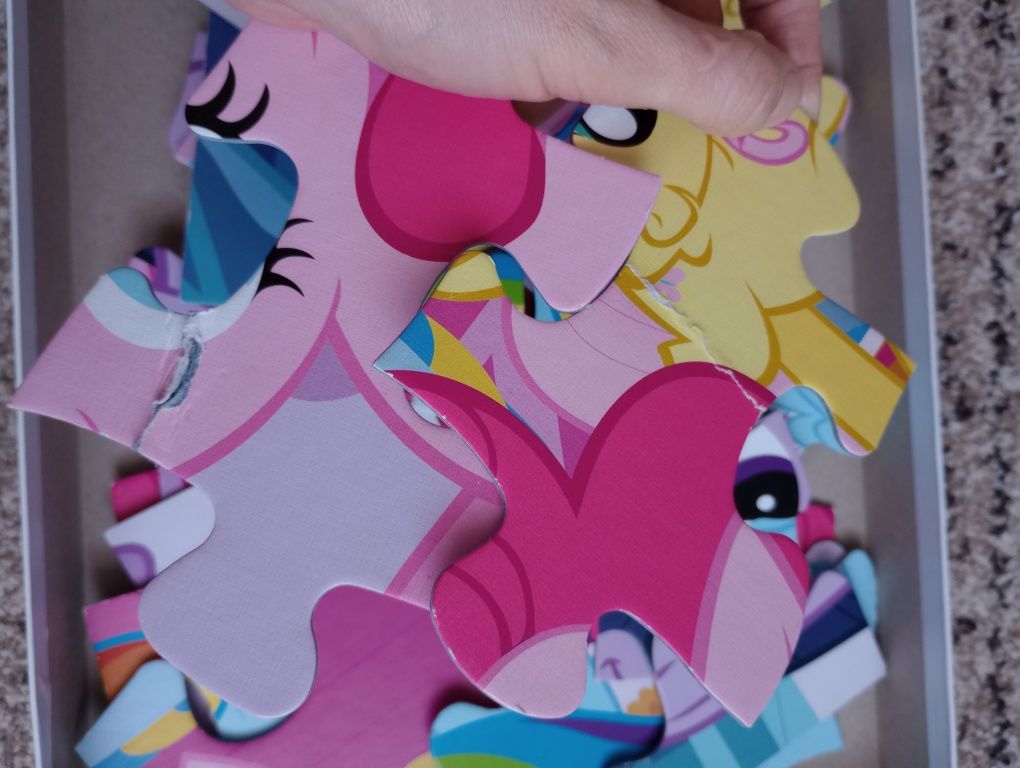 Puzzle Świnka Peppa, Masza i My little Pony