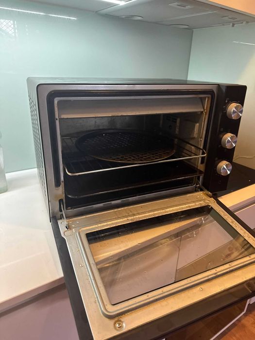 Mini-forno BECKEN BMO4134 (Capacidade: 46 L - 1800 W)