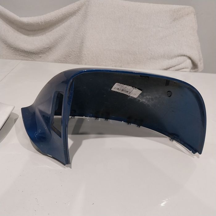 Obudowa lusterka vw t6