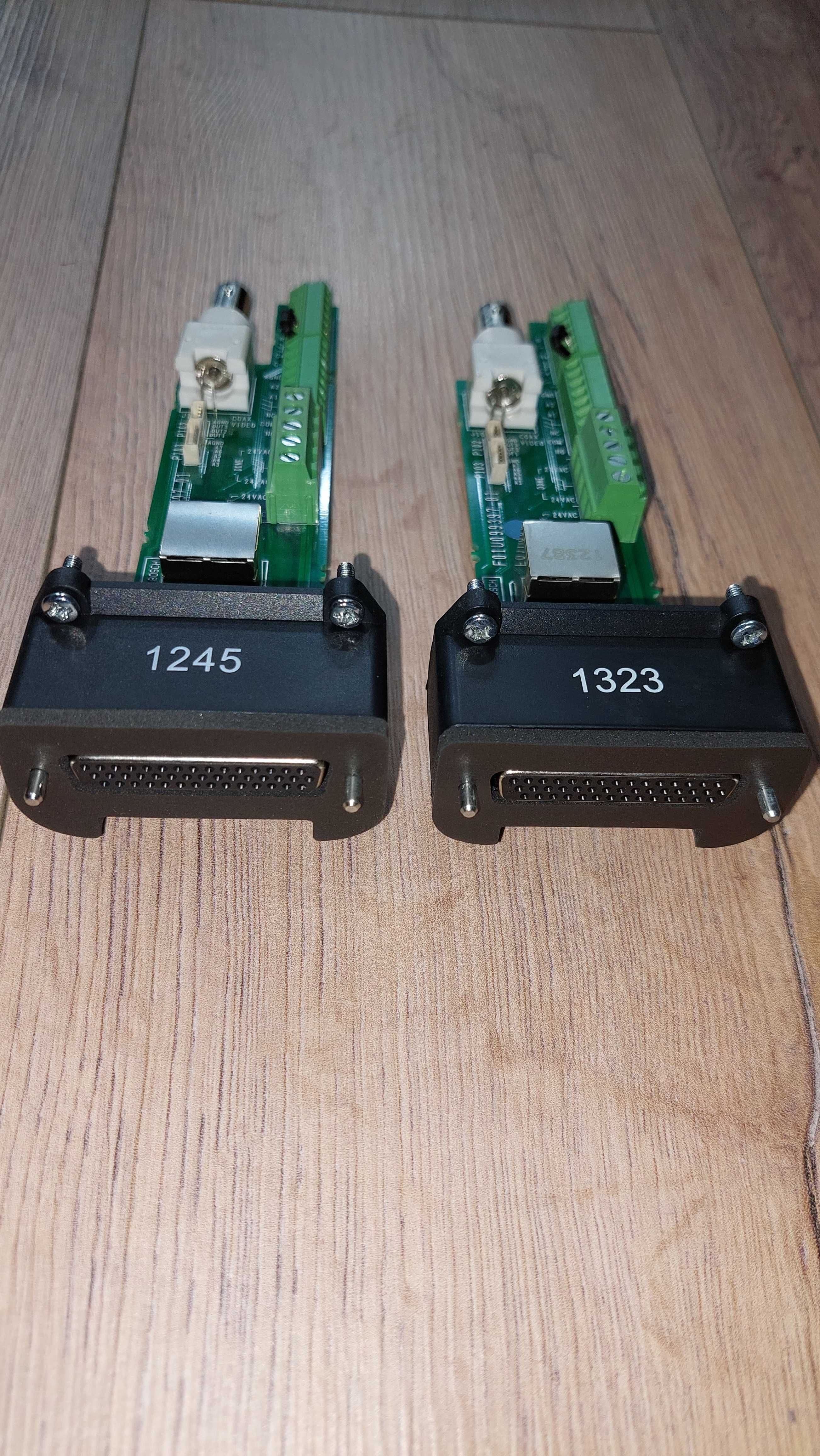 Płytka interfejsu Bosch VG4-A-9543 do kamer PTZ VG4 i VG5, 2 szt.