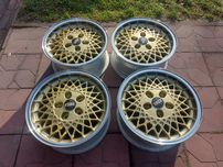 RIAL MESH MERCEDES W124 W201 (190) W210 W211 itp.