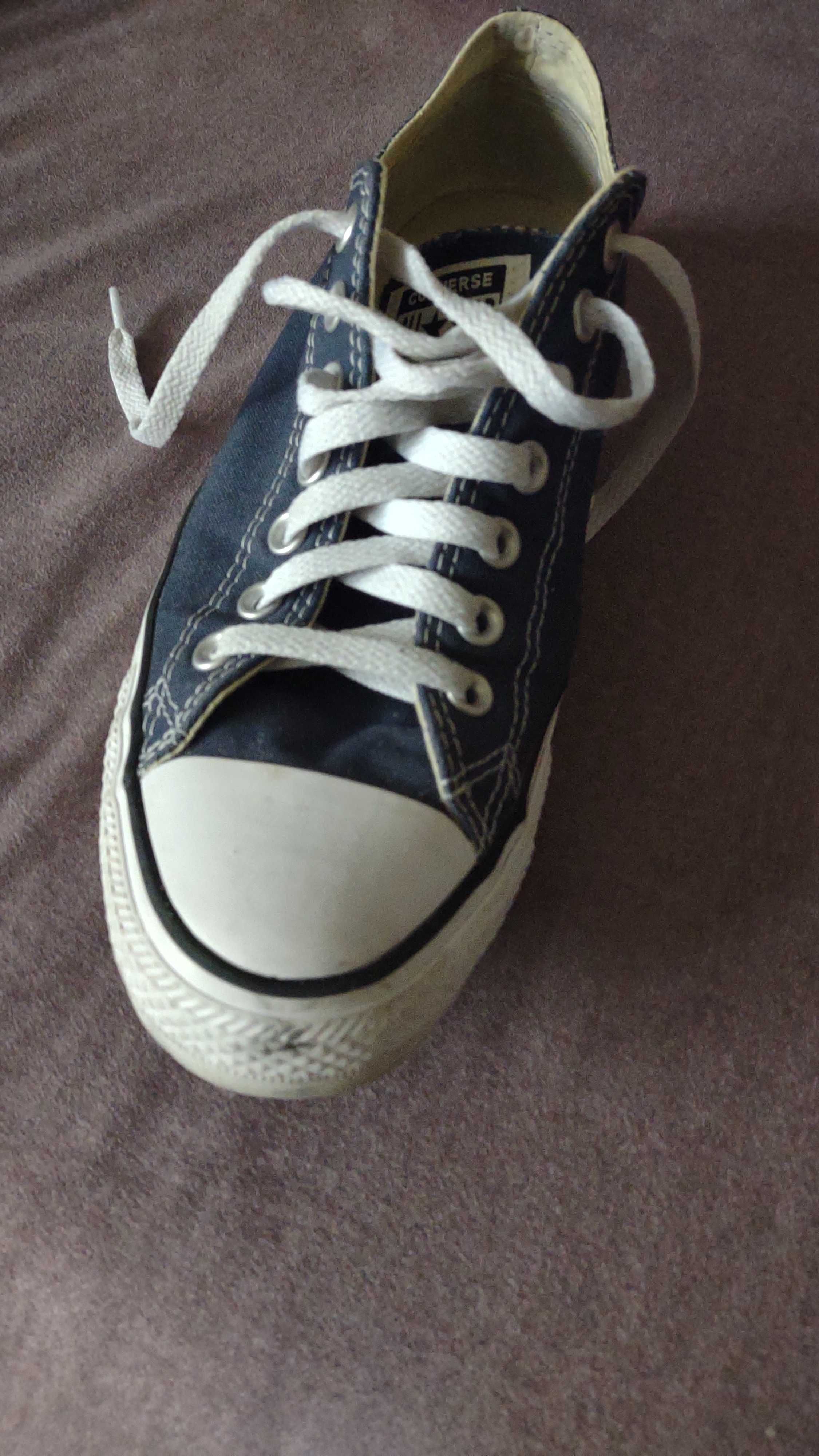 Oryginalne trampki męskie Converse rozmiar 42 używane