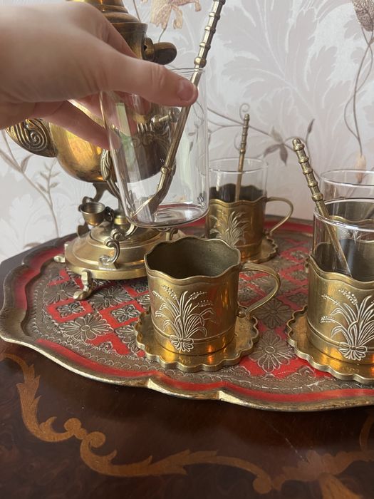 Zestaw do herbaty z samowarem