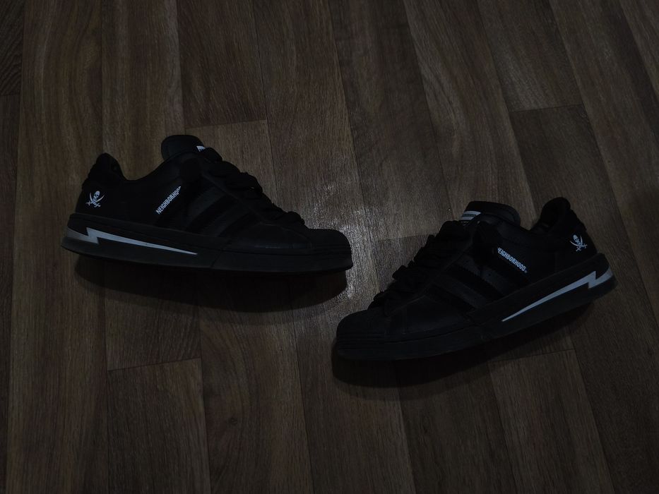 шузы от Аdidas superstar x neighbourhood
Состояние: почти новые, есть