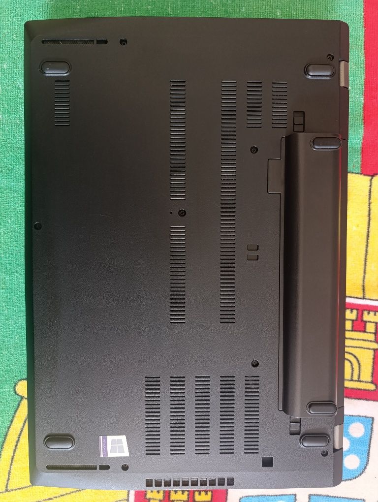 Lenovo Thinkpad T580 (i5 8th - 16GB RAM - 256GB SSD)