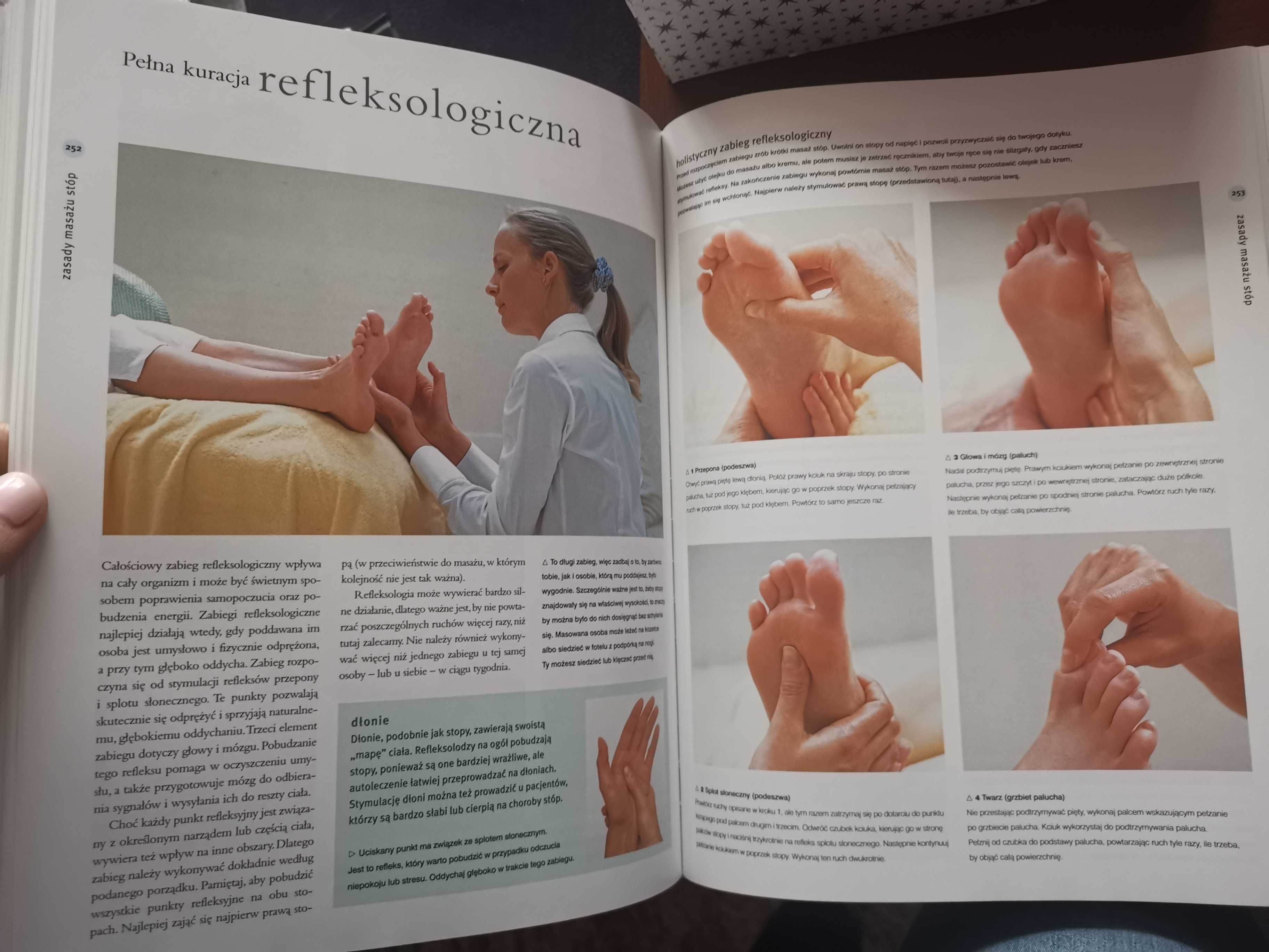 Książka Wielka księga masażu i aromaterapii Reader's Digest