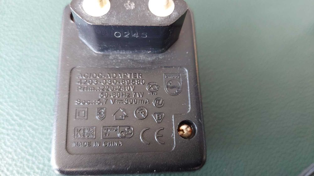 Zasilacz ładowarka Philips 5,7V 300mA