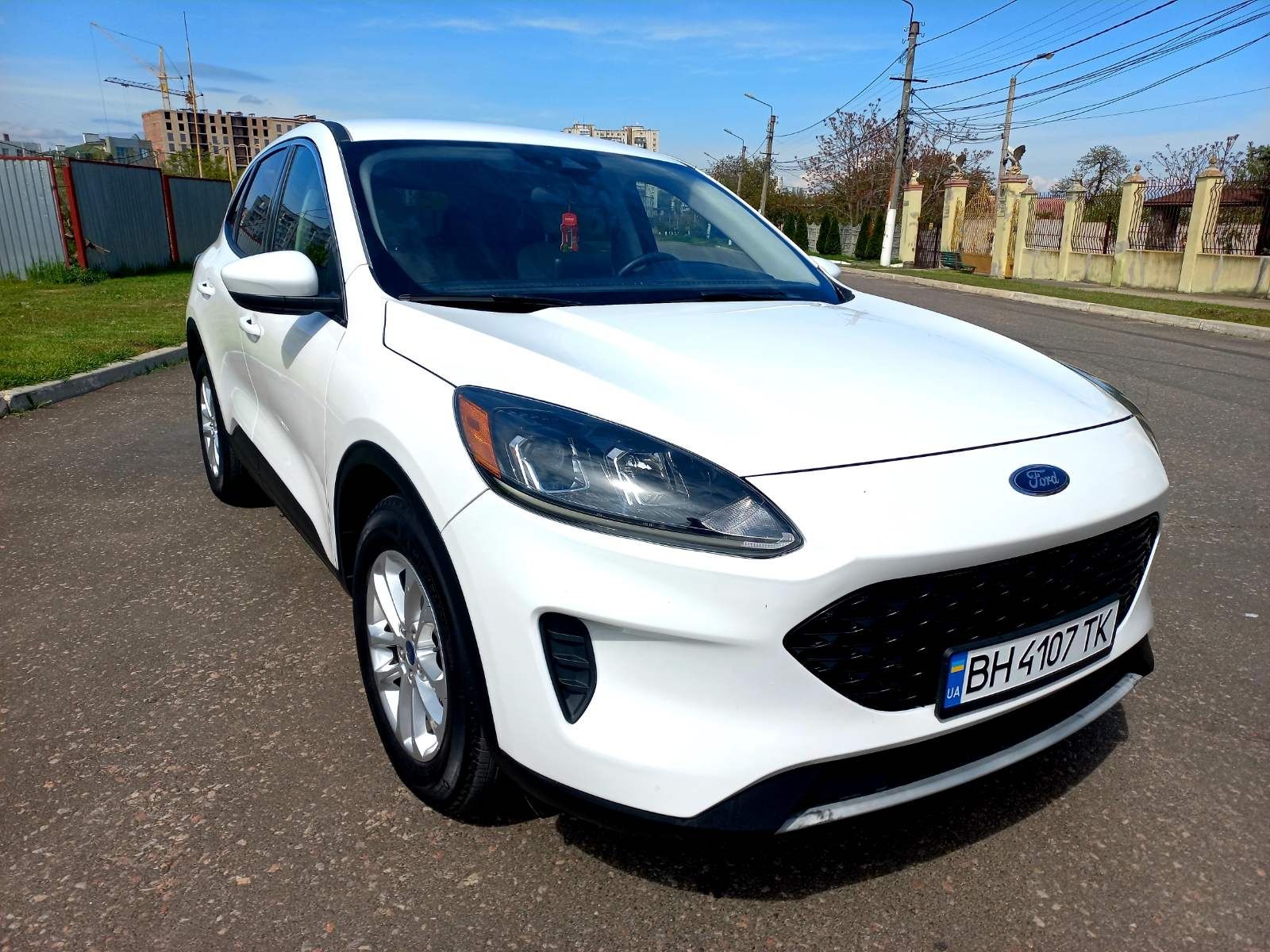 Продам Ford Escape 2021