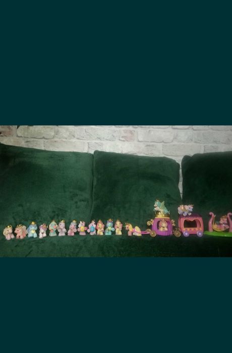 Okazja Filly zestaw 17 koników świecą ,brylanciki +karoca,hustawka