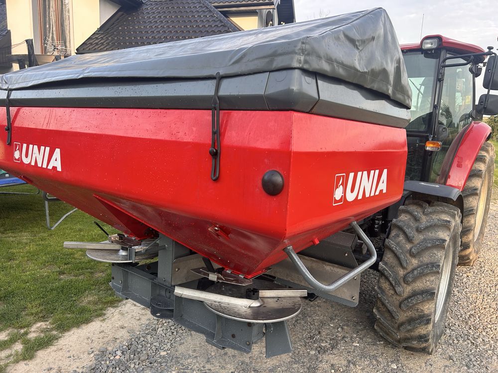Rozsiewacz nawozów UNIA MX 1200