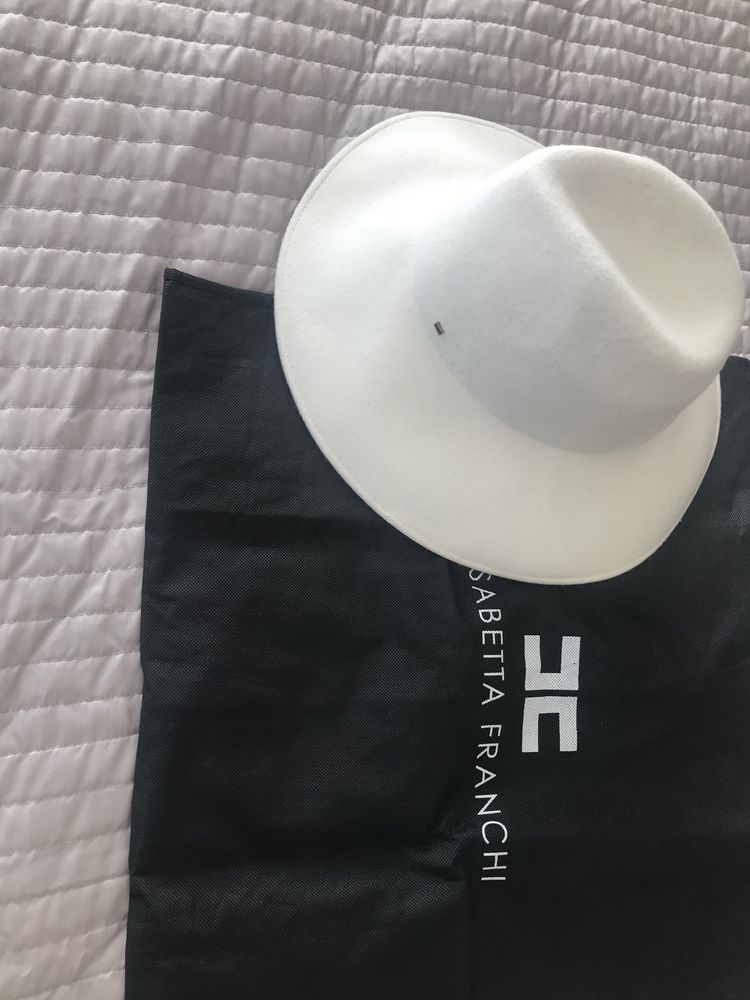 Chapeu elisabetta franchi