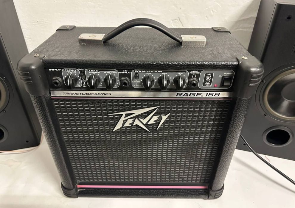+Wzmacniacz combo gitarowo Peavey RAGE 158
