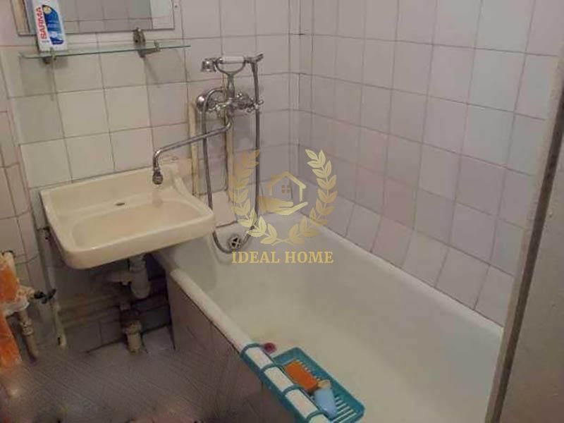 Продаж 2к квартири метро Дарниця