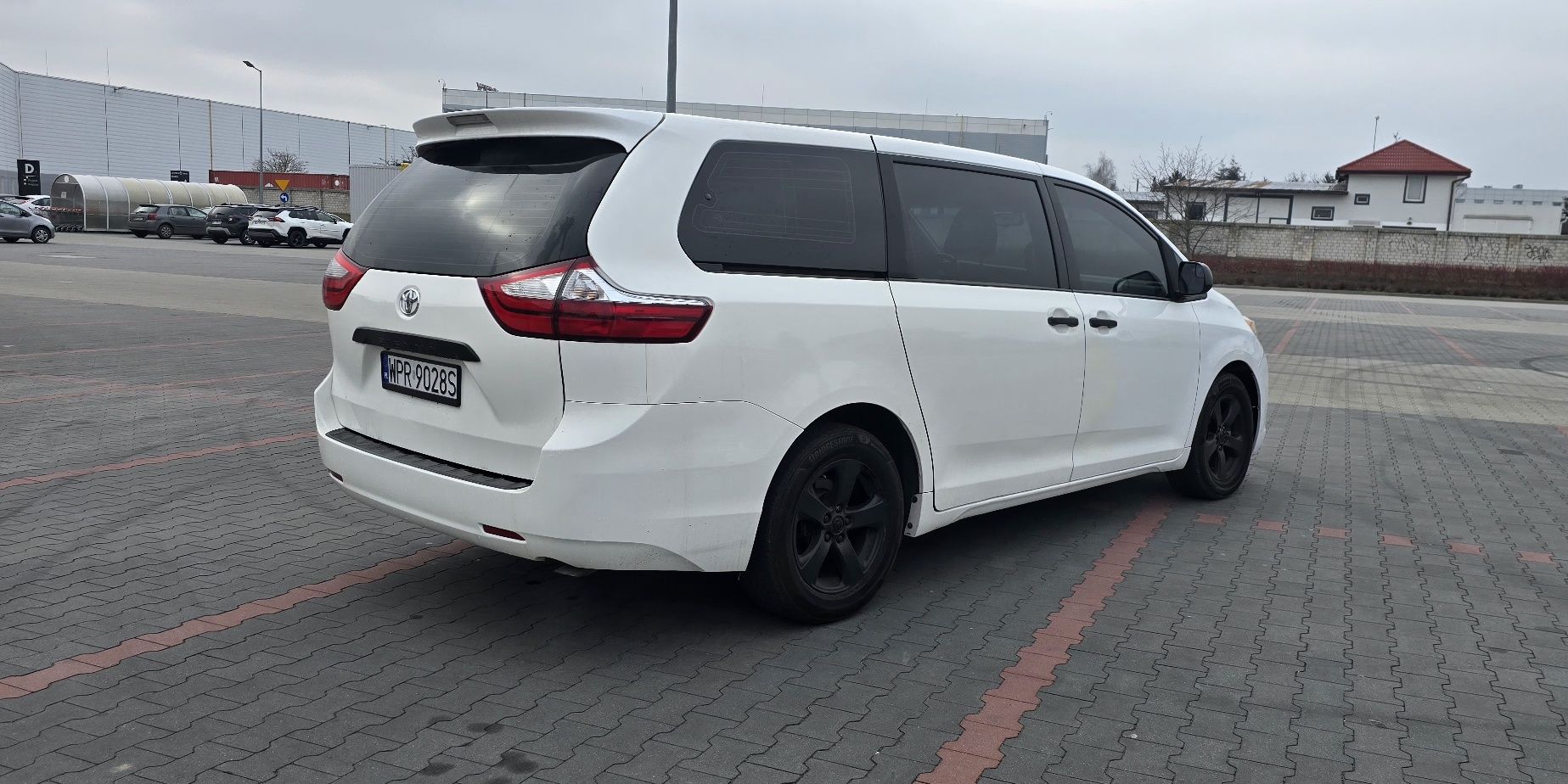 Toyota Sienna 2017r Zamiana