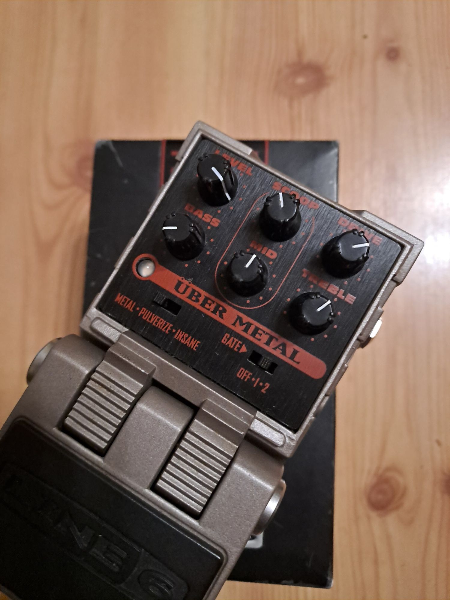 Line6 Uber Metal seria Tone Core