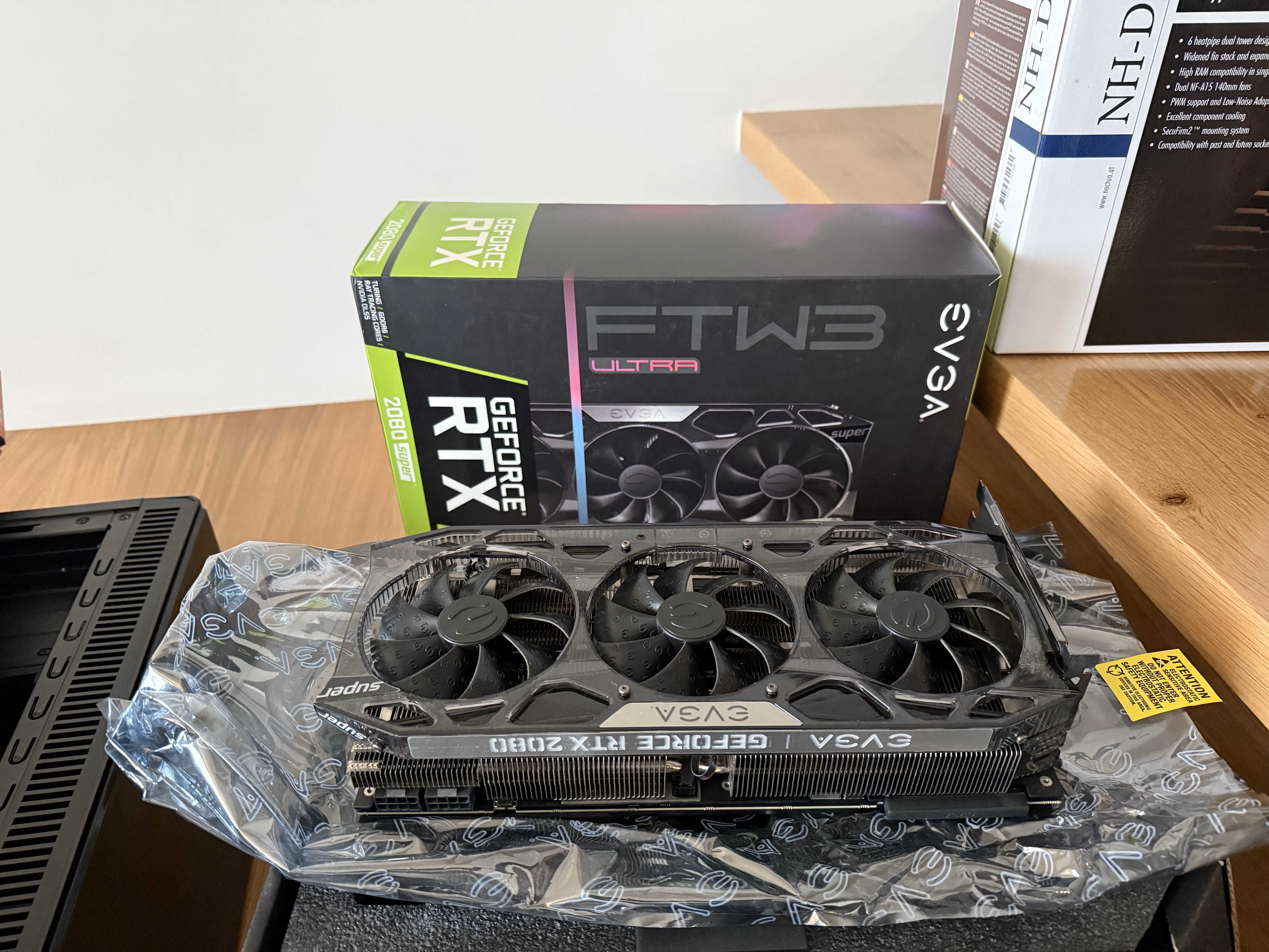 PC Gamer I9 9900K + RTX 2080 Super + 48GB RAM + ASUS STRIX Z390-F