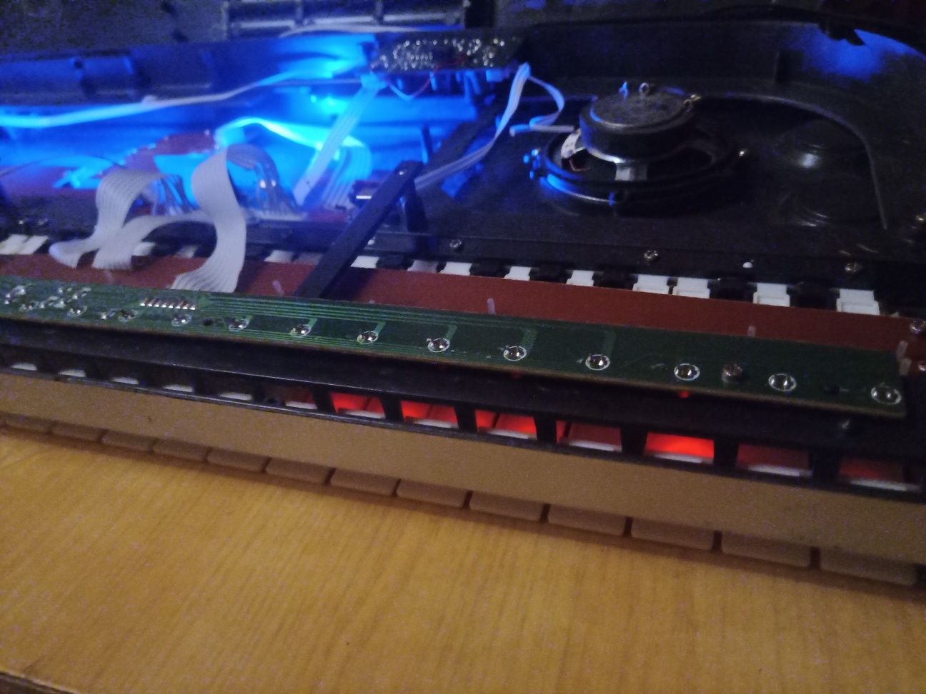 PlayOn FW11230 синтезатор обучающий на запчасти