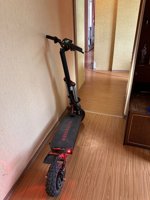 Срочно продам Crosser Rocket 3200w електросамокат