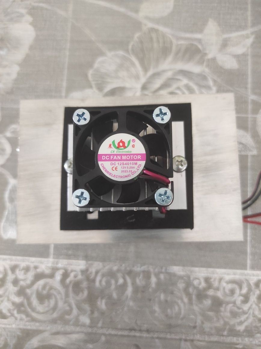 Wentylator   totoy DC 12v