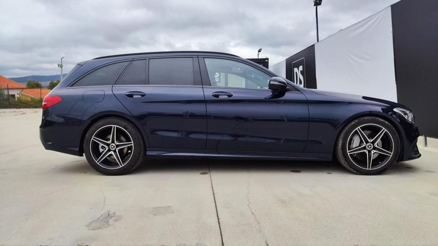 Mercedes-Benz C 300 h AMG Line