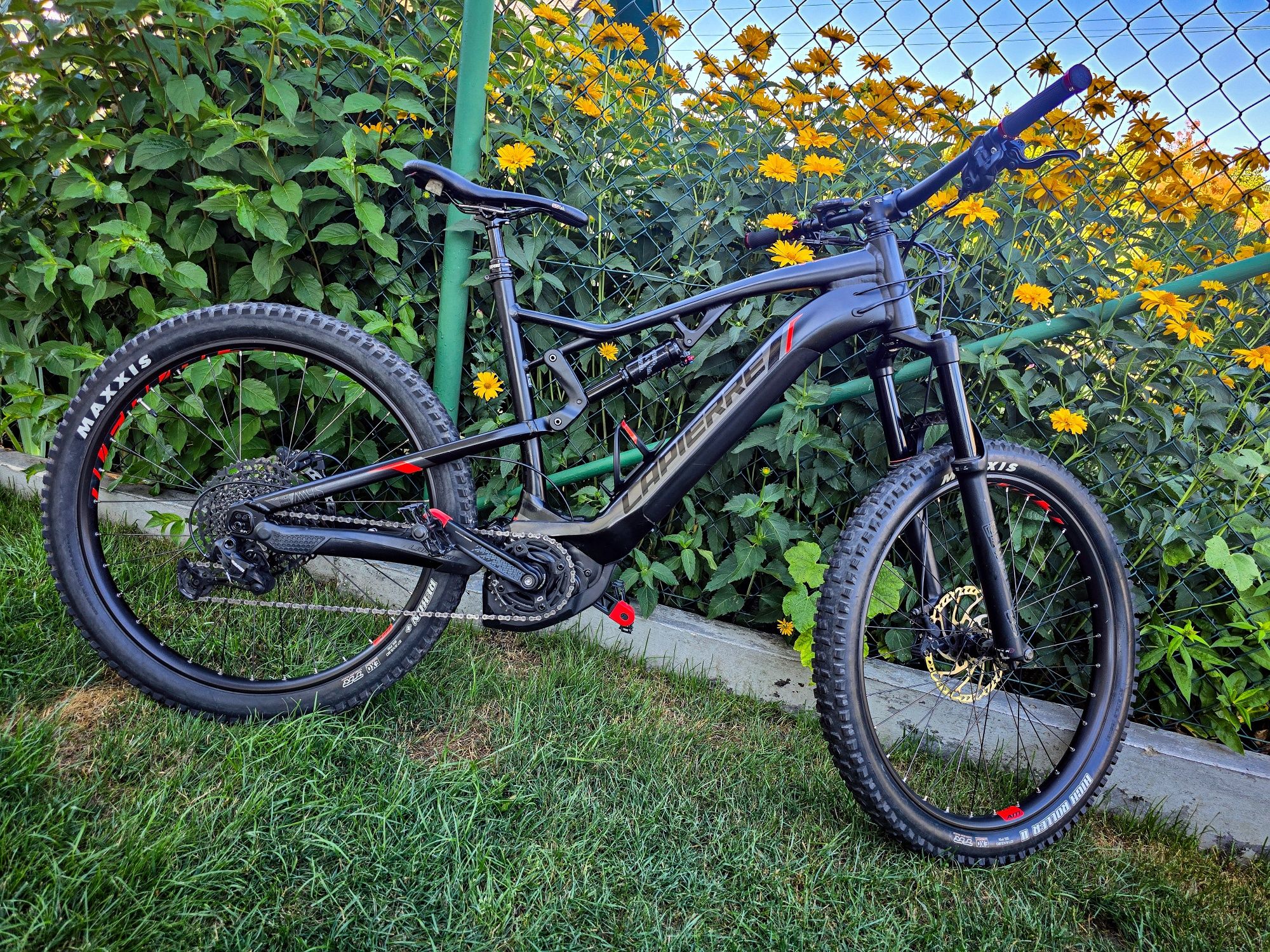Rower eBike Lapierre OVERVOLT AM 4.5, model 2020