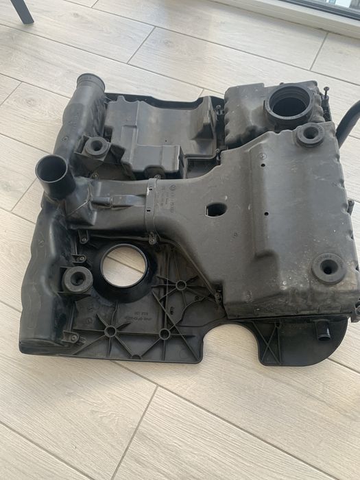 Декоративная крышка двигателя гольф 4