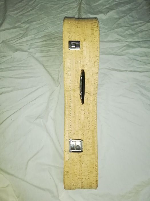 Estojo bandolim português em cortiça