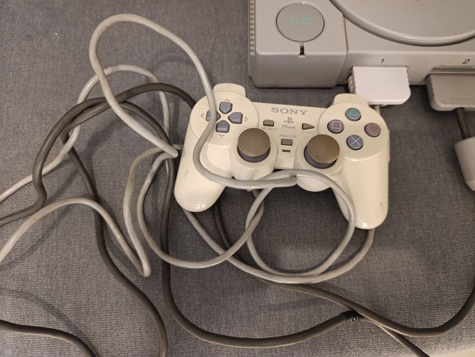 Konsola PSX PS1 sprawna