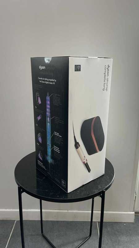D yson Airwrap Multi-Styler Complete Long HS05