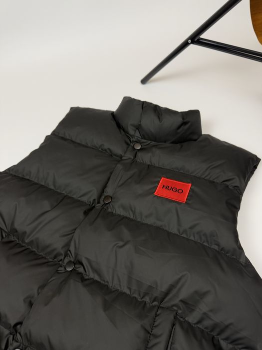 Жилетка HUGO ОРИГІНАЛ безрукавка boss armani