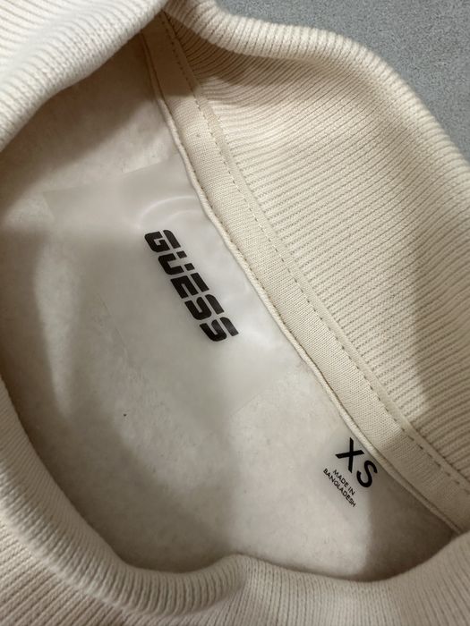 Komplet dresowy damski Guess beżowy z kolorowymi paskami XS jak nowy