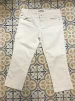Białe spodnie Esprit