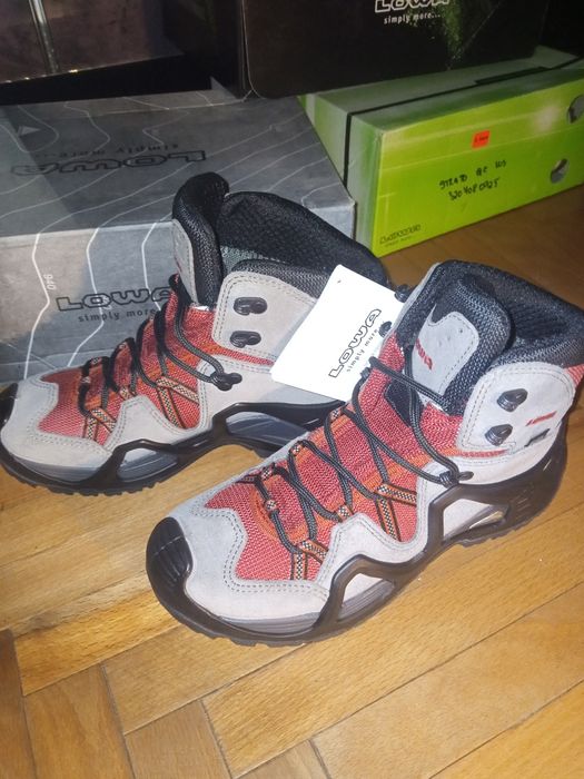 Тактичні кросівки черевики LoWa