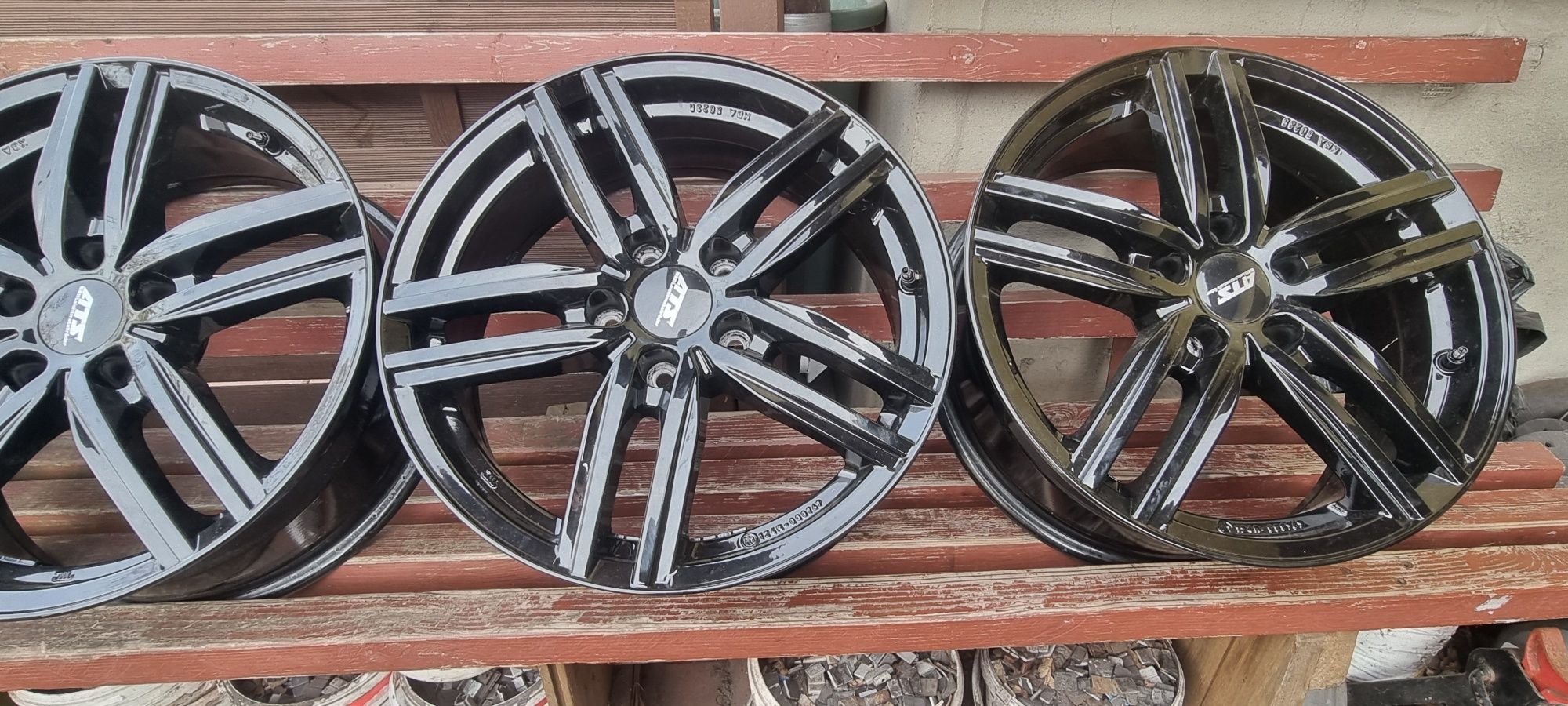 Felgi 5x114,3x17 Renault nissan honda toyota