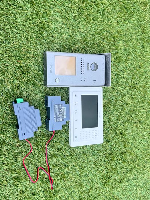 Sistema de intercomunicação da marca Ennio