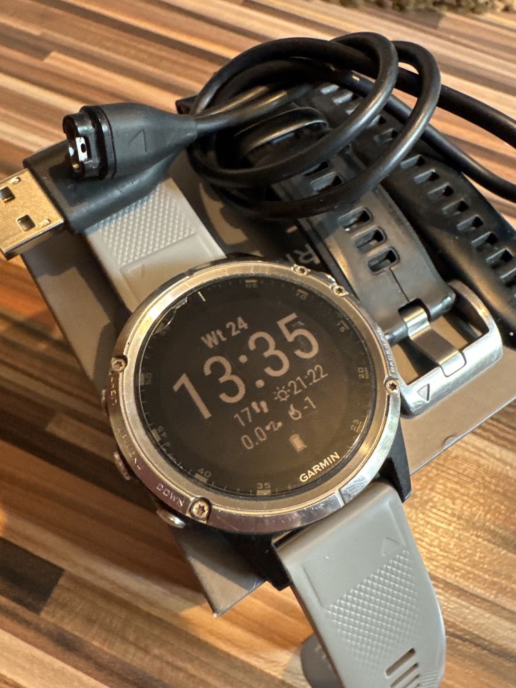 Zegarek Garmin 5 Plus