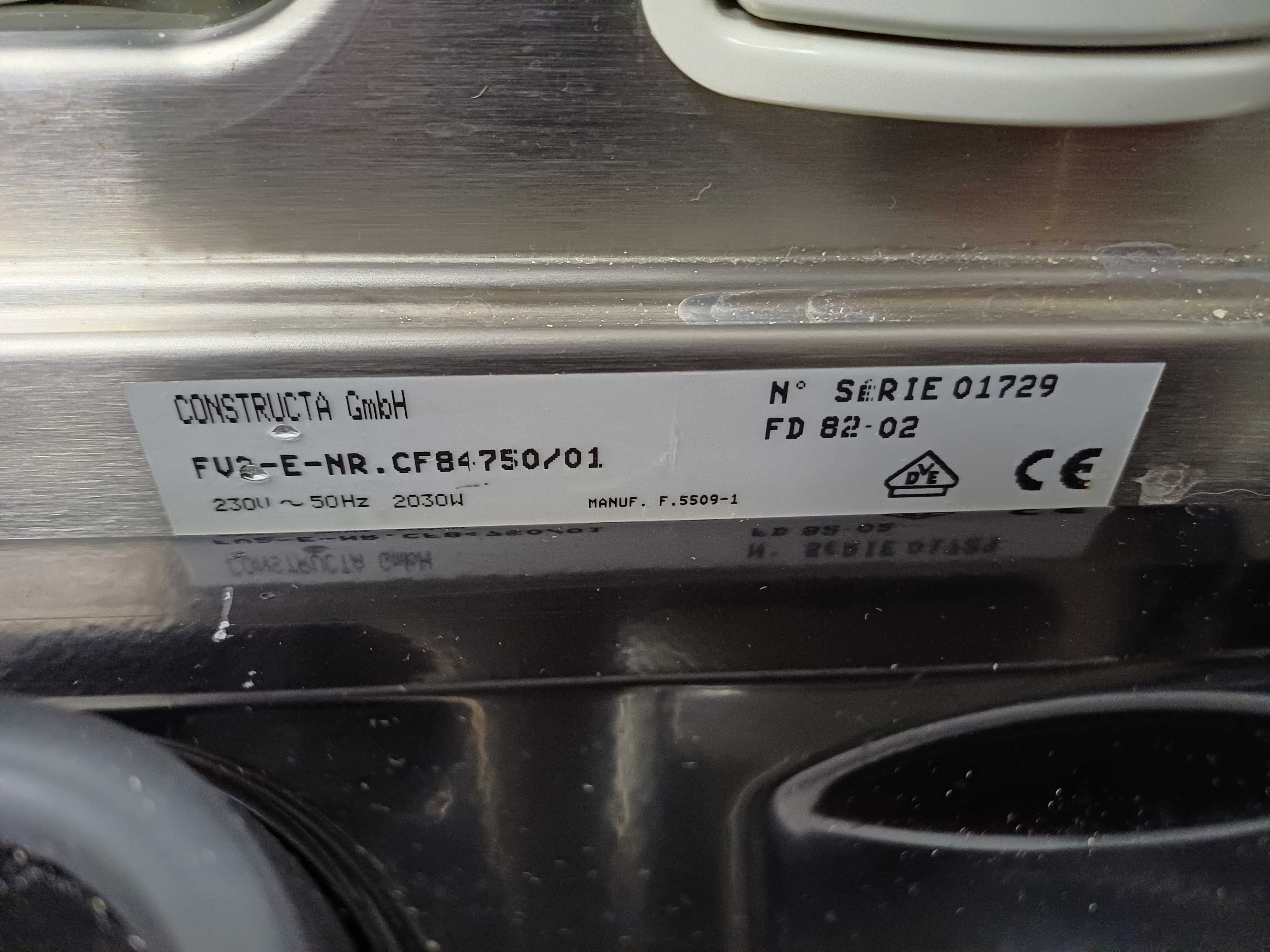 Piekarnik parowy CONSTRUCTA Steamoven CF84750/01 pod zabudowę