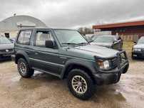 Sprzedam Mitsubishi Pajero 2,5 TD